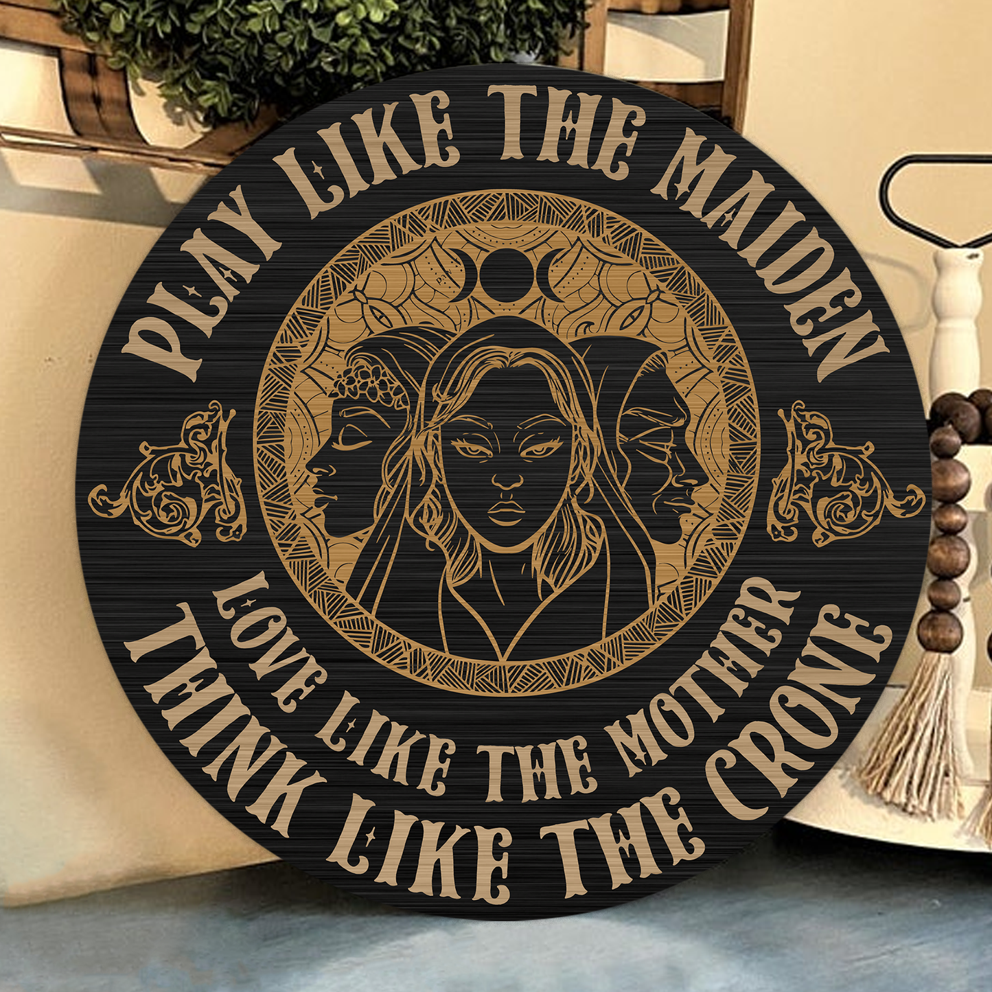 Play Like The Maiden Wood Sign